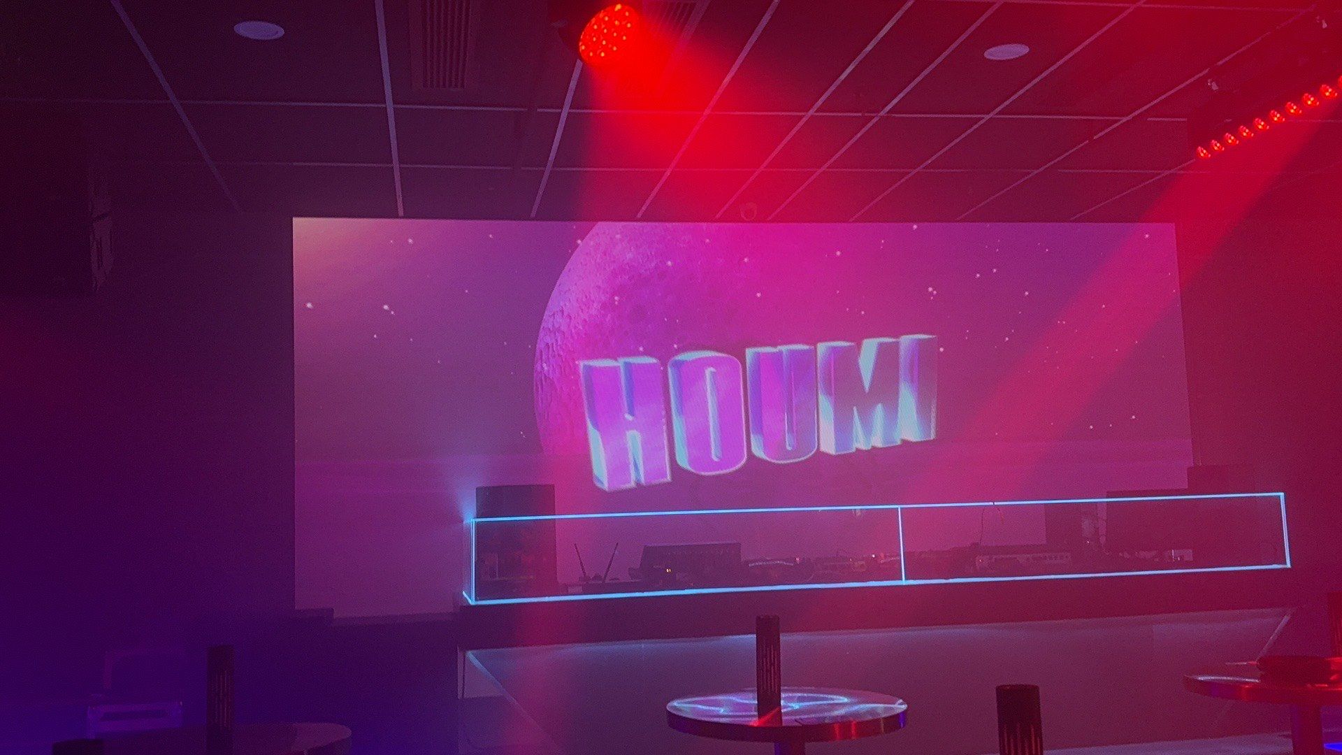 哈尔滨中低端商务ktv优选场所-道外区ktv预定